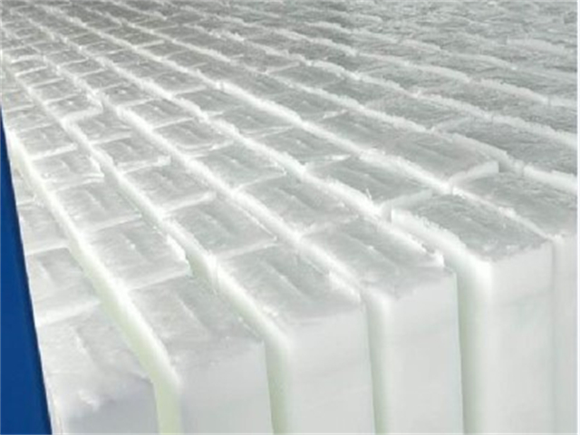 揭秘张家口良臣制冰厂：降温冰块背后的神秘制作工艺